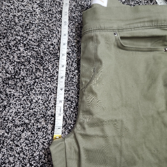 Levi Strauss Gold Label Women's Totally Shaping Pull-on Skinny Jeans Green Sz 31 - Picture 10 of 12